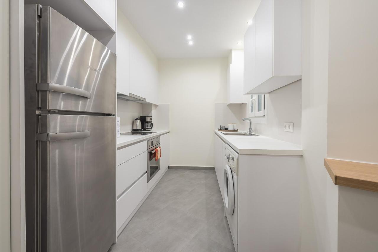 Elegant Suite By Cloudkeys เอเธนส์ ภายนอก รูปภาพ